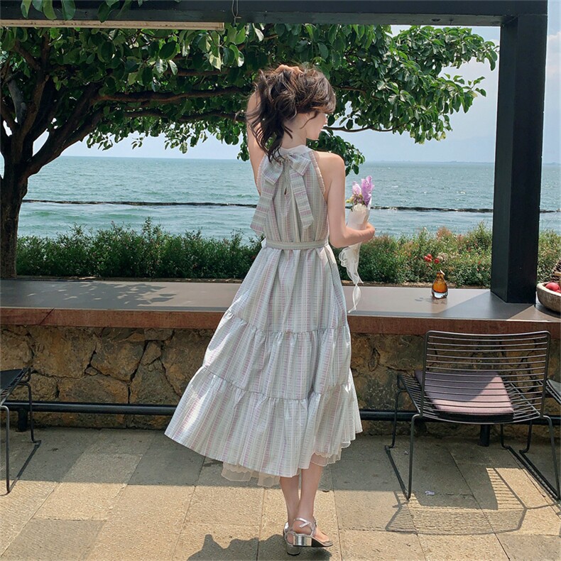 海边度假挂脖连衣裙女2025夏季新款法式巨好看气质绝美仙女长裙子,女装连衣裙,2C375