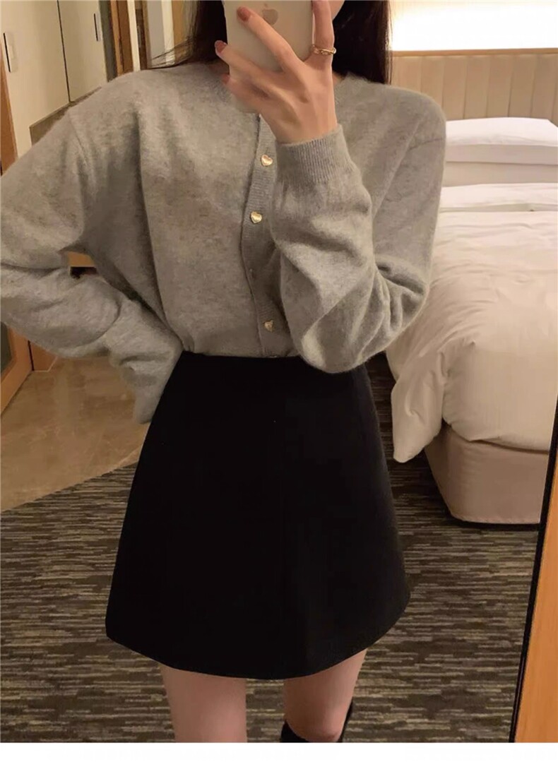 温柔风粉色爱心纽扣羊毛针织开衫女短款圆领毛衣外套百搭显瘦上衣,针织衫/毛衣,美莎羊绒