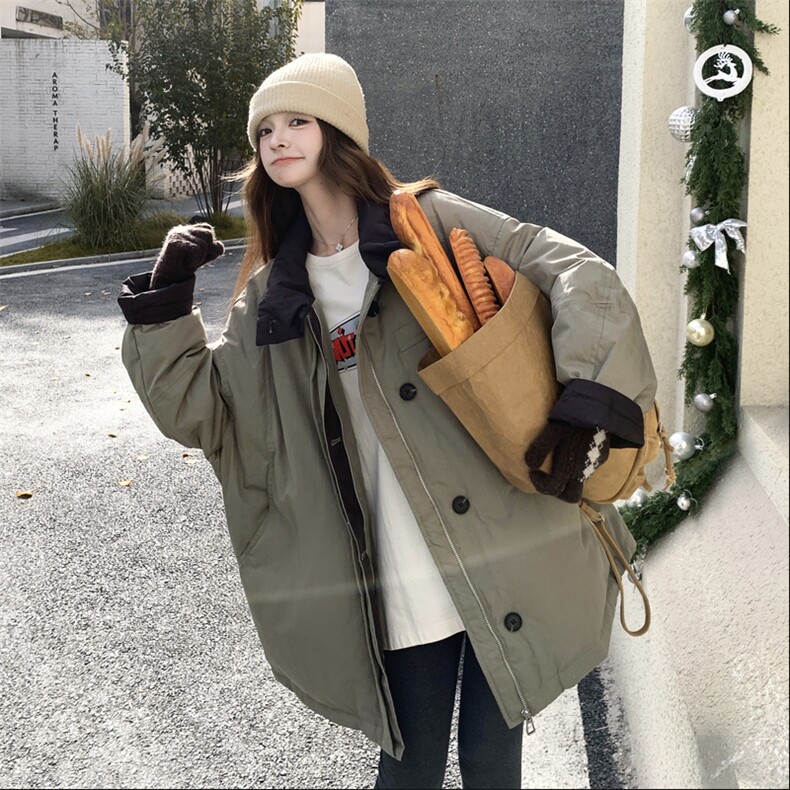 军绿色撞色拼接派克羽绒服女2025年冬季新款松弛感加厚白鸭绒外套,女装羽绒服,2C201