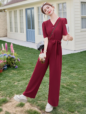 黑色工装连体裤女夏新款宽松高腰炸街网红直筒休闲连衣裤子，女装连体裤，微微衣阁