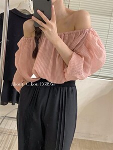 超好看～ 可拉肩泡泡袖仙女衫图片
