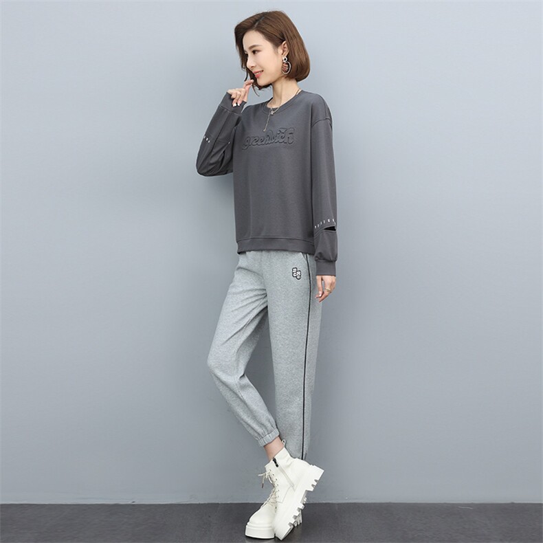 时尚套装女2021年新款运动休闲小香风上衣百搭小个子显高两件套潮,女装套装/套裙,玛其路