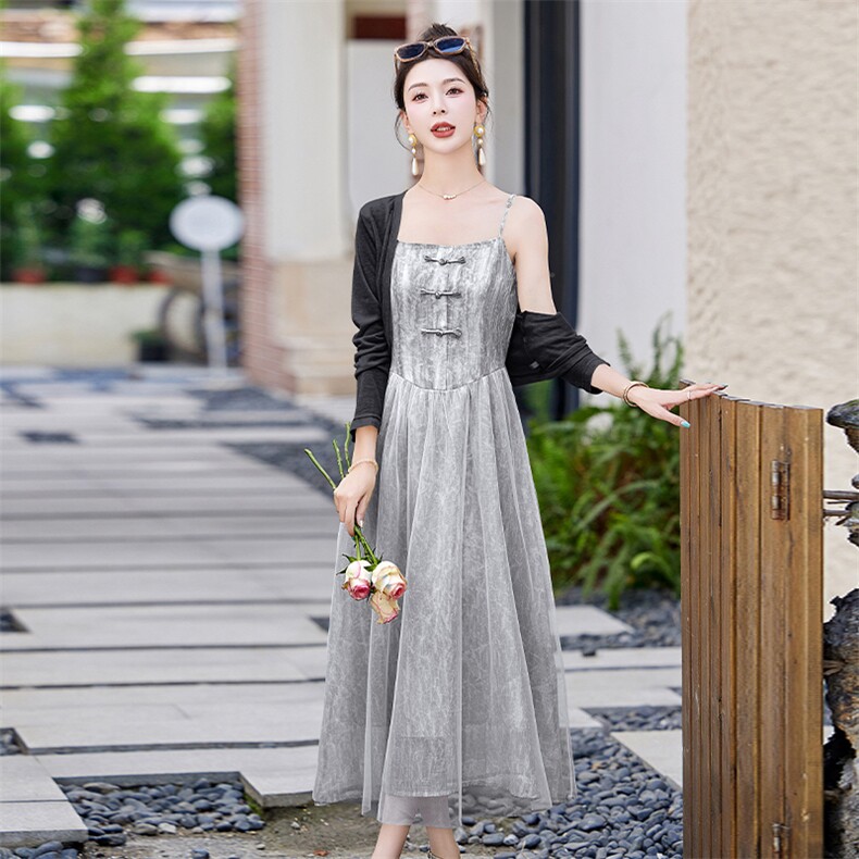 《现货新品》多色可选时尚休闲针织短外套复古连衣裙两件套,女装套装/套裙,曼琳思菲