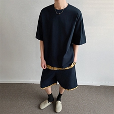 藏青色
