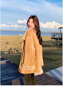 两面穿羊羔毛外套2025冬新款麂皮绒皮毛一体机车服夹克女图片