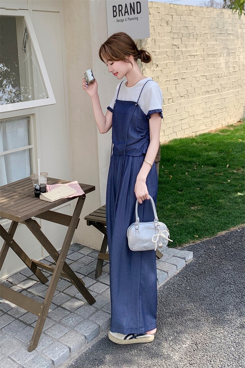 蓝色牛仔吊带上衣短袖T恤阔腿裤三件套女2025夏款韩系休闲一整套,女装套装/套裙,2C187