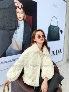 冬季羽绒服90白鸭绒，女装羽绒服，纯钱