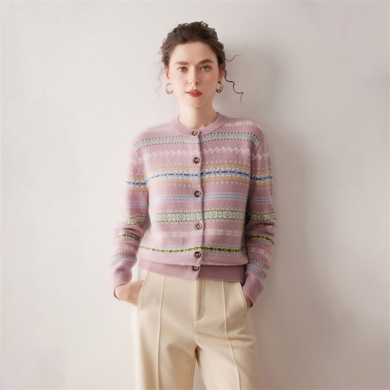 2025年秋季女士新款条纹开衫针织毛衣，女装针织衫/毛衣，美创羊绒