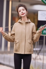 现货！！2024年春装外套女新款气质连帽显瘦上衣休闲夹克，女装短外套，以桐