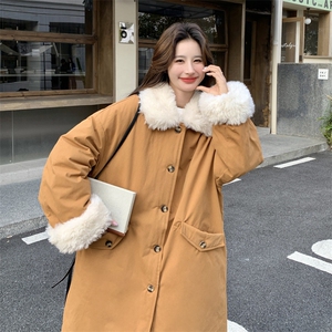 羊羔毛拼接派克羽绒服女2025冬季新款巨好看休闲保暖90白鸭绒外套图片