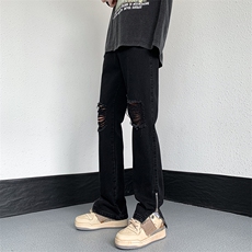 黑色