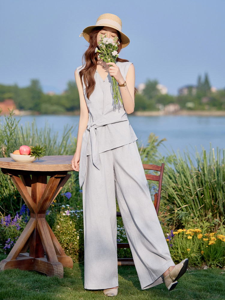 配灰裤子2025年夏季新款时尚气质系带显瘦款两件套装女,女装套装/套裙,沁沁公主