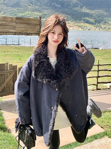 韩系藏青色羊羔毛领加厚保暖派克服女冬中长款外套图片