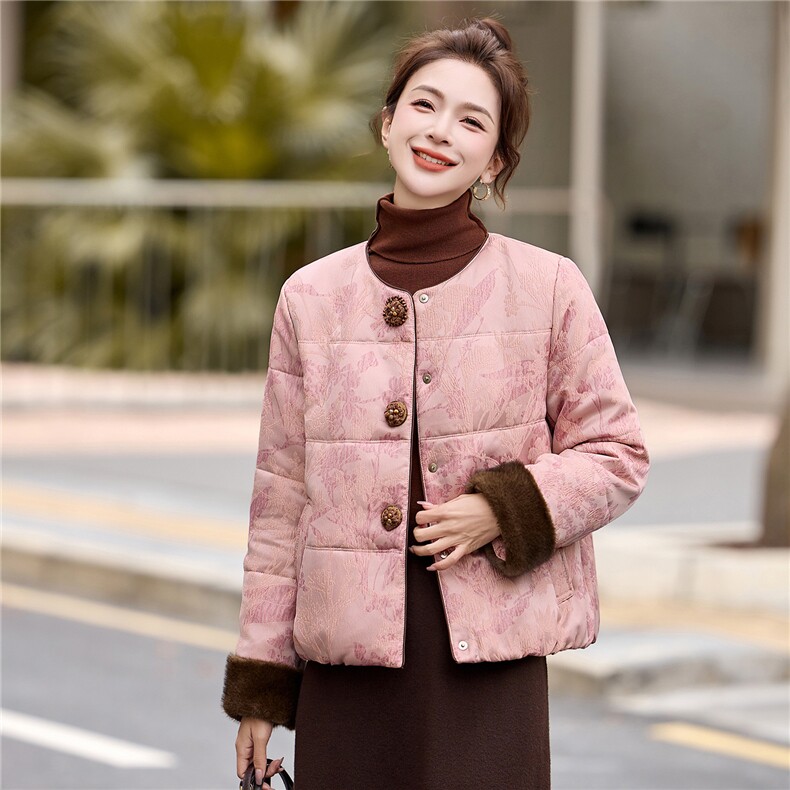 提花棉服外套女2025年秋冬新款气质高级绵羊毛填充小个子短款加厚,女装棉衣/棉服,拾衣