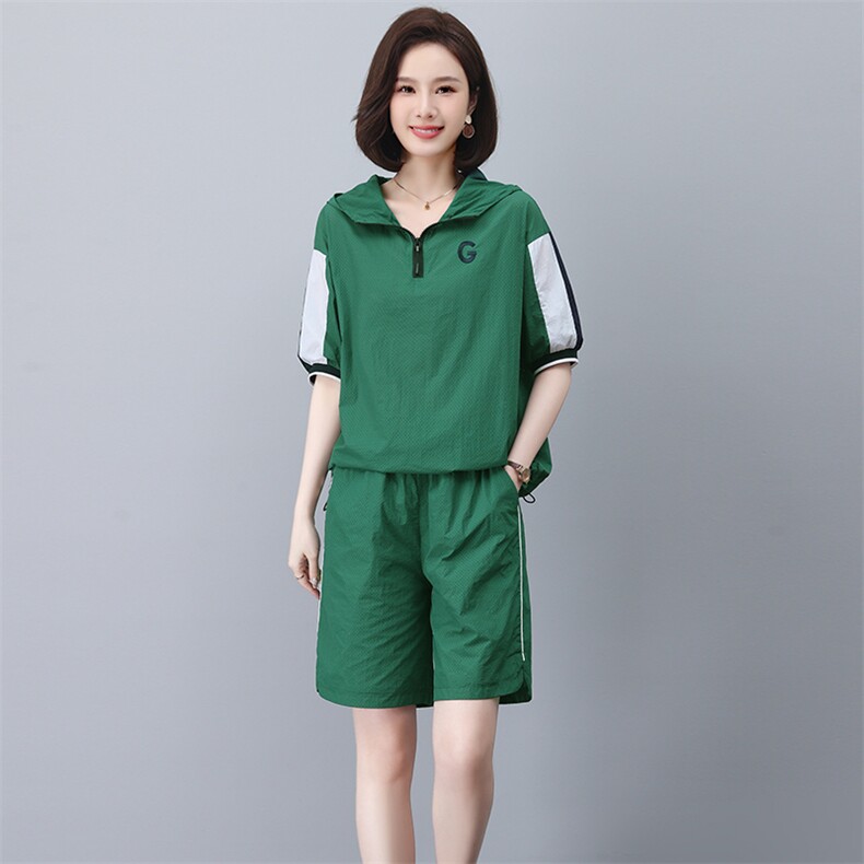 夏季短袖短款套装女2023新款洋气减龄连帽上衣宽松休闲时尚两件套,女装套装/套裙,忆绮罗
