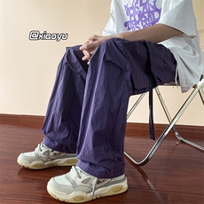 深紫色