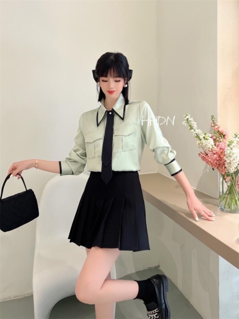 设计款衬衣，其它，红火丹妮