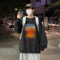 黑色