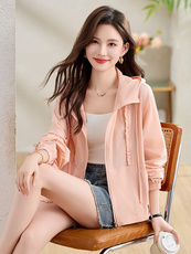 现货！棒球服夹克薄款外套女短款夏季长袖宽松户外运动连帽防晒衣，女装防晒衣，沐七七