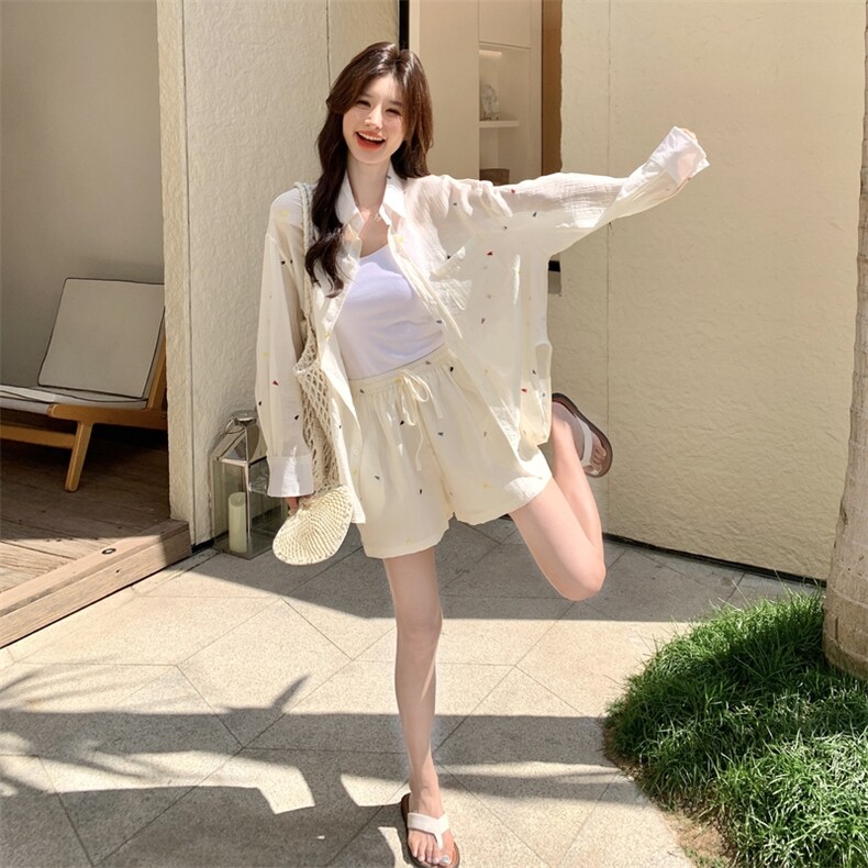 防晒轻薄刺绣衬衫短裤套装女夏小个子两件套绝美俏皮,女装套装/套裙,2C166