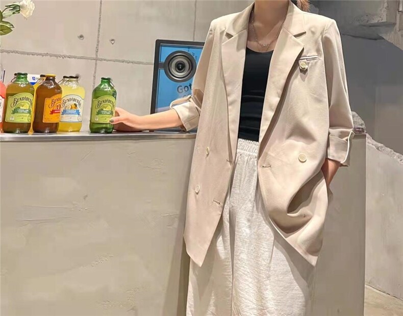 夏季新品小衫连衣裙。小薄西装防晒，女装连衣裙，植外