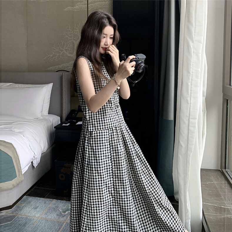 时尚黑色格子无袖马甲半身裙套装女夏2025新款学院风超好看两件套图片
