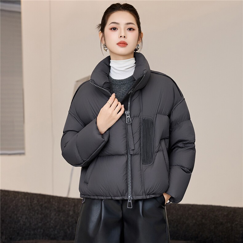 韩版立领新款时尚羽绒服女短款通勤百搭白鸭绒面包服冬季外套女，女装羽绒服，阿舍尔精品