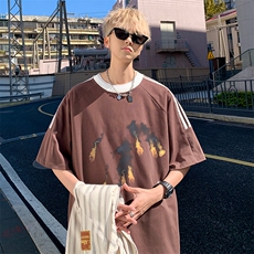 咖啡色