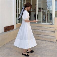 2021夏季新款女装中长款连衣裙简约时尚A字裙V领短袖，女装连衣裙，阿菲诺依