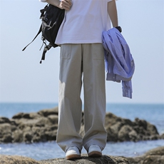 浅灰色