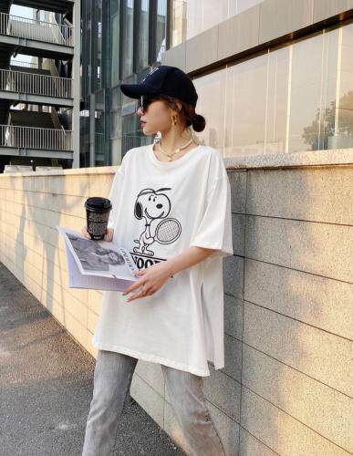 刺绣设计体恤，女装，OU XI NI 欧希倪