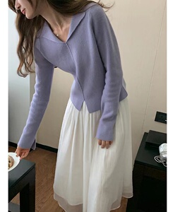 新款针织开衫女V领宽松显瘦长袖叠穿上衣,穿内衣的女生搭配衣服图片