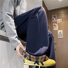 藏青色