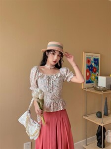 夏季碎花上衣图片