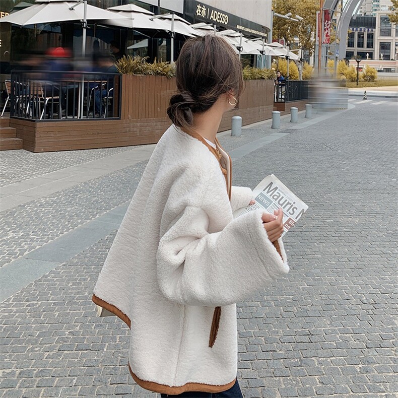 新款现货撞色羊羔毛外套，女装羊羔毛/颗粒绒，菡迪欧娜