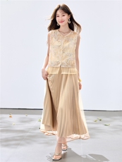 夏季新款现货！2026新中式重工洋气百搭款马甲+百褶半裙两件套女，女装套装/套裙，央宝儿