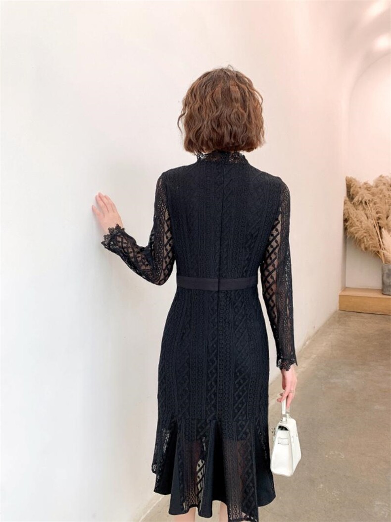 秋冬新款百搭中长款高领蕾丝连衣裙，女装连衣裙，荷塘月色