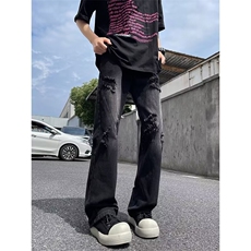 黑色