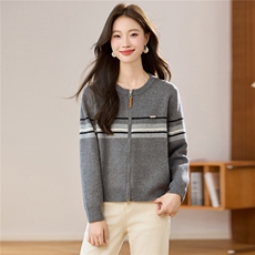 撞色针织开衫女2025新款厚款秋洋气外搭上衣短款毛衣拉链外套，女装连衣裙，艾米