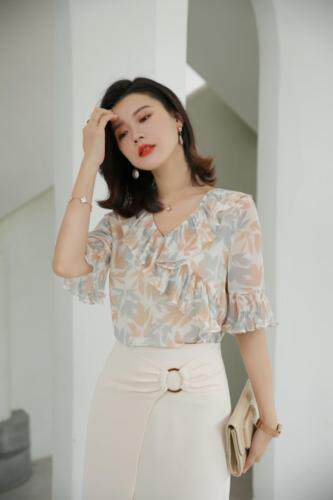 2021夏季新款，女装，秋子丰色(1F)