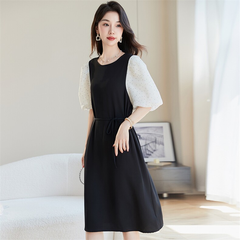 /泡泡袖连衣裙女夏季优雅气质收腰显瘦撞色拼接黑色中长裙,女装连衣裙,韩蔻秀