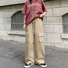 卡其色