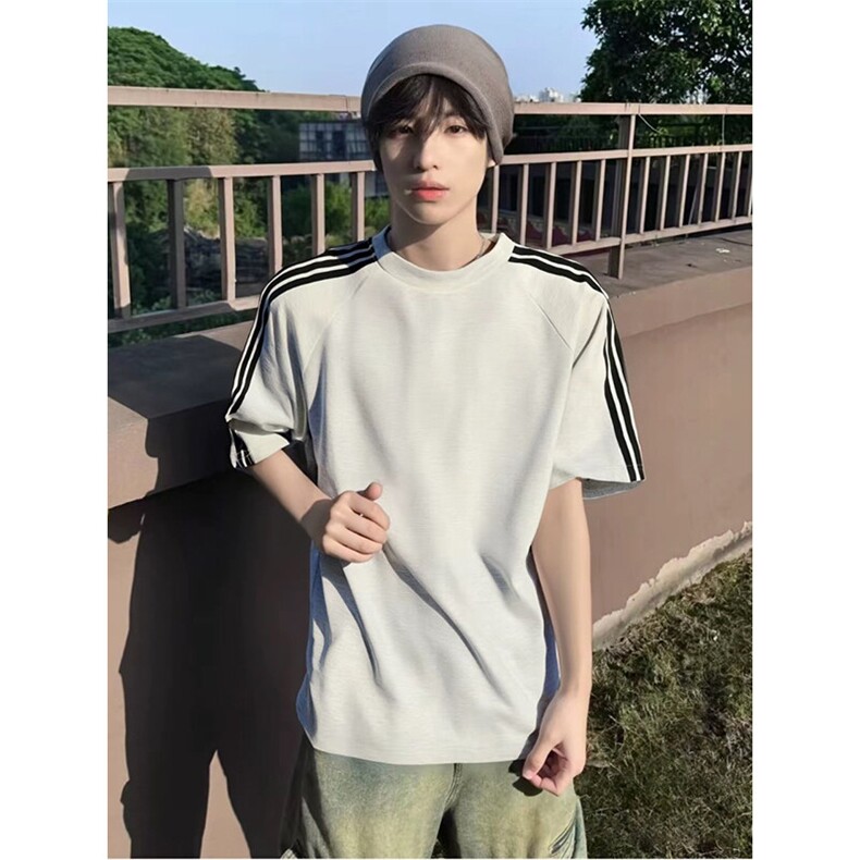 抖音得物品质二开240克宽松纯棉美式潮牌印花三条杠中性风短袖T恤,男装T恤,电商A486-1