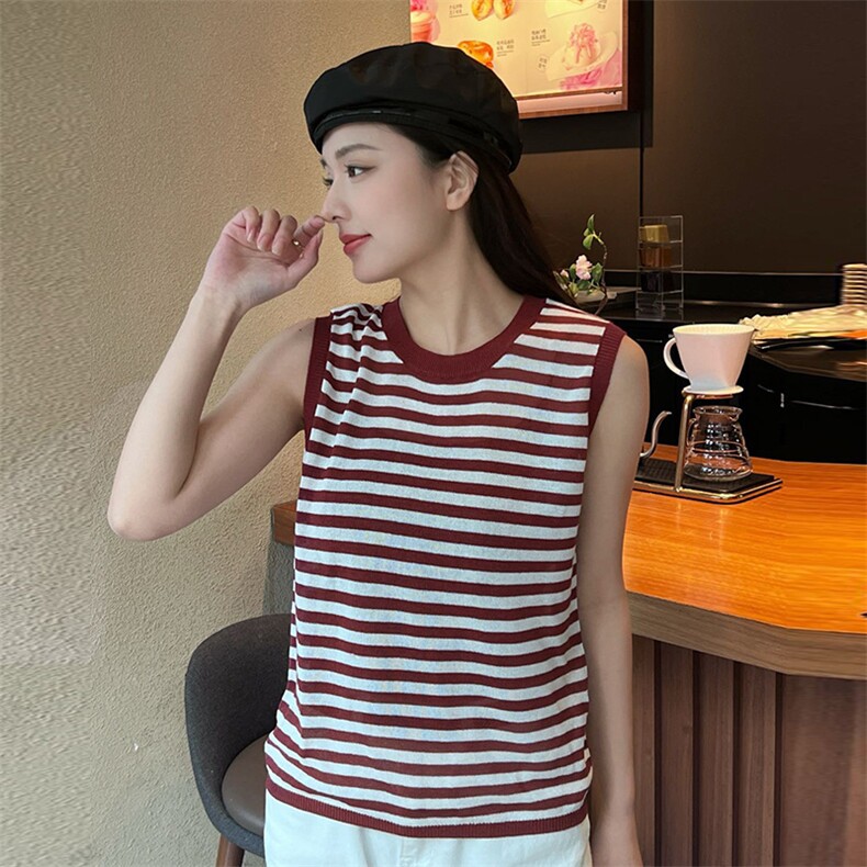 2025年秋季常规单件宽松型圆领条纹背心时尚百搭,女装背心吊带,新胜羊绒