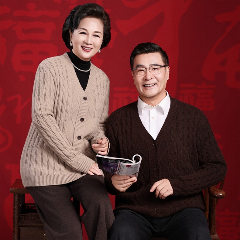 2025年秋季V领长袖青春流行开衫,男装羊毛衫,衣恋羊绒