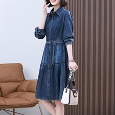 2023春装新款时尚气质翻领收腰显瘦休闲舒适牛仔连衣裙，女装连衣裙，丽影随形