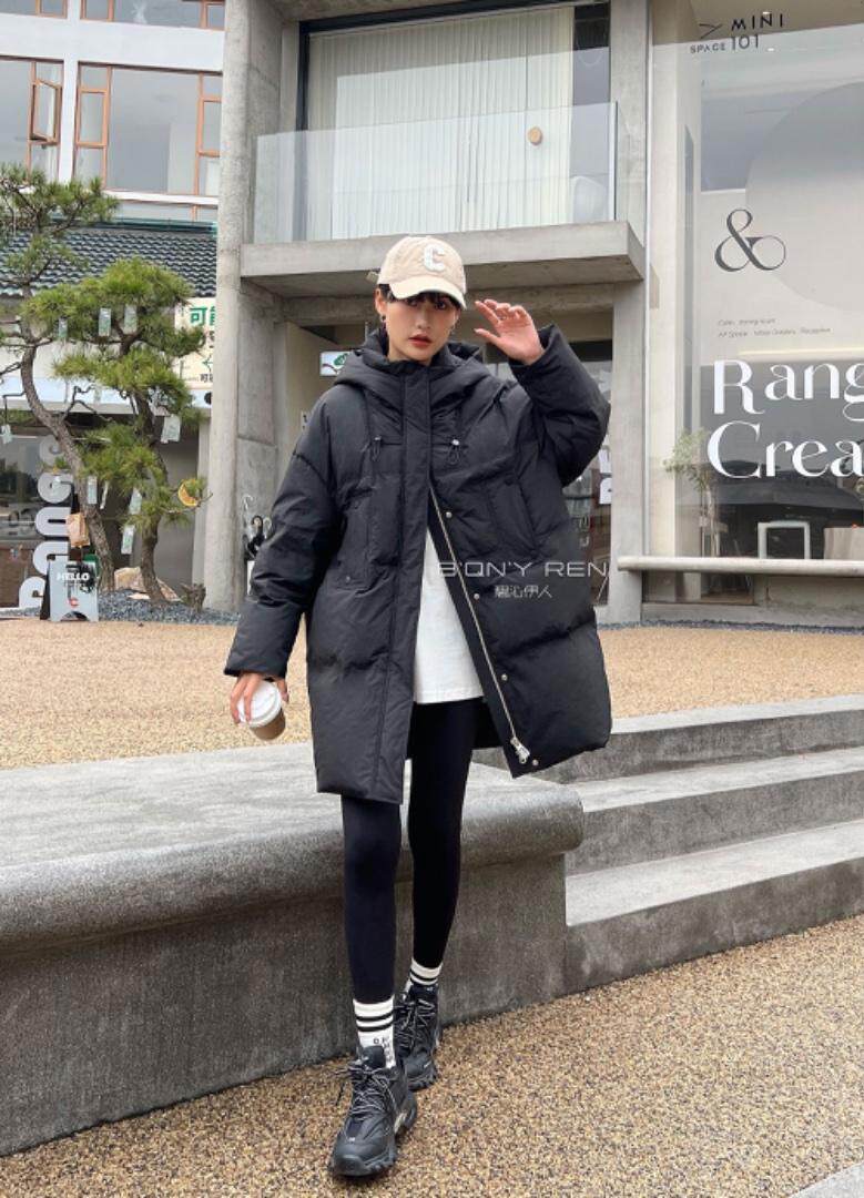 2021羽绒服、超有设计感的一款、面料舒适、长度也刚刚好，女装羽绒服，碧沁伊人