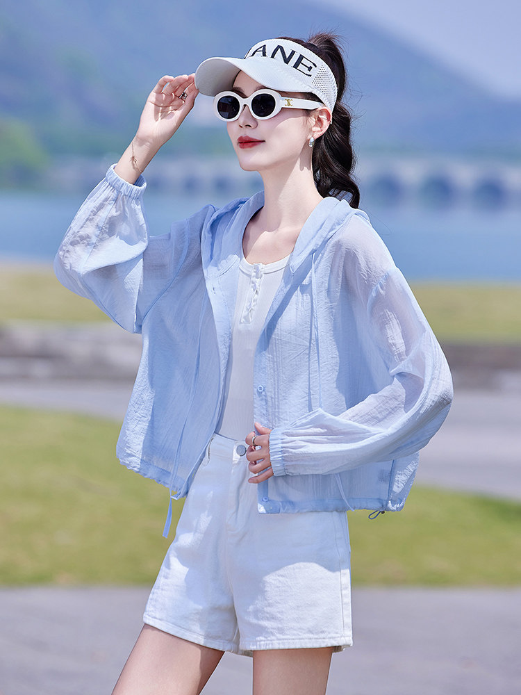 衣女新款薄款透气轻薄连帽开衫多巴胺外穿通勤外套女2026夏季外套,女装防晒衣,靓衣阁