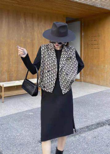 伊娜蕾尔 YNLE123777