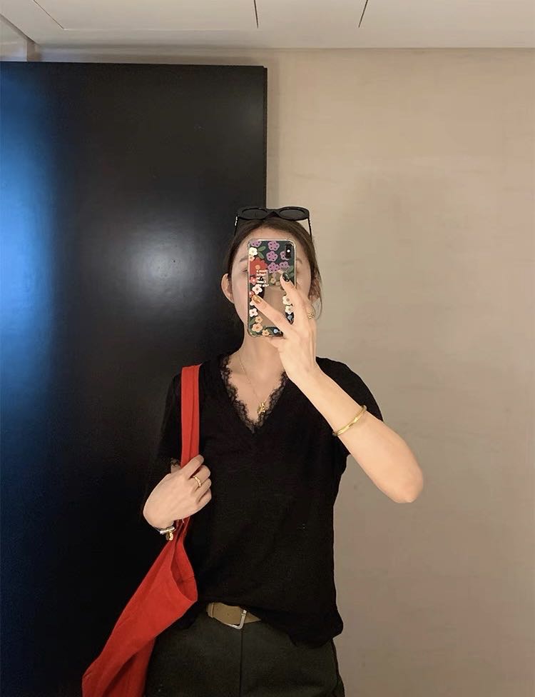 韩版面料肌理浮雕纹理蕾丝拼接白色短袖T恤,女装T恤,湘姗